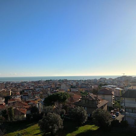 Casa Del Fiordaliso San Benedetto del Tronto Exterior foto