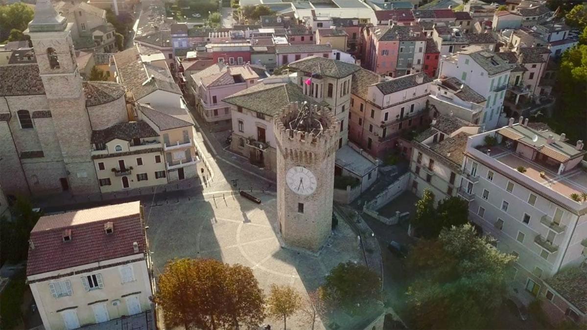 Casa Del Fiordaliso San Benedetto del Tronto Exterior foto